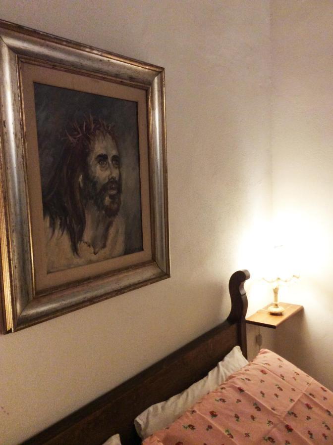 Casa Il Girasole Apartment Ливорно Екстериор снимка